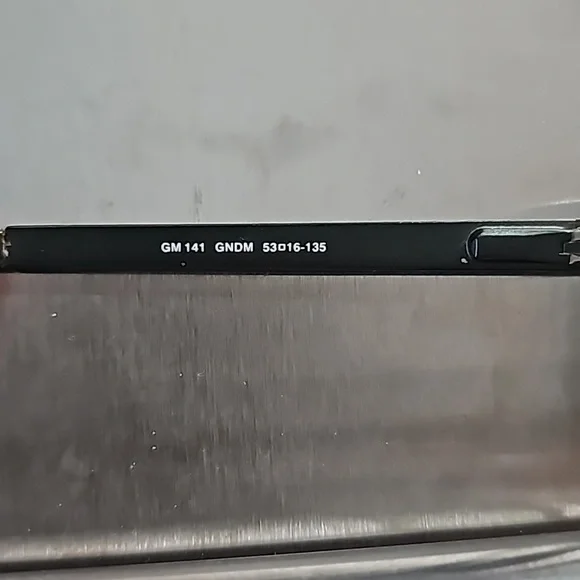 Guess Turtle Shell frames - Picture 6 of 7